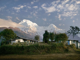 Nepal, Annapurna trekking scenery