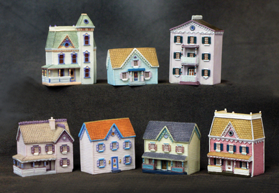 7 Lilliput� Minis