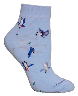 Bluebirds on light blue LW439