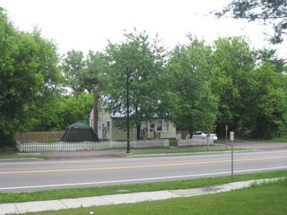 389 Riverside Avenue 1