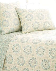 Uma Resist Quilt