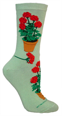 Geraniums on mint LW507