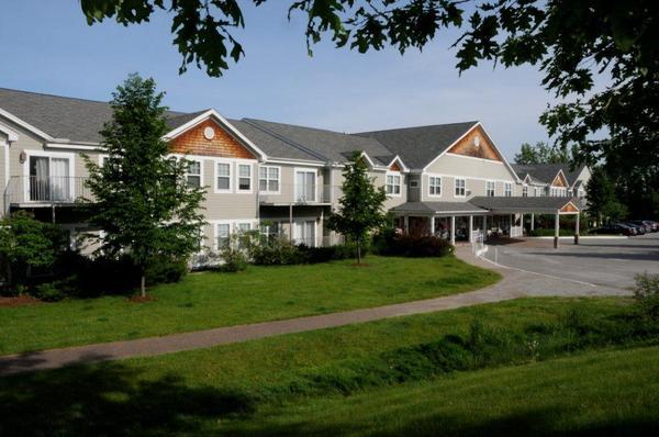 The Lodge at Shelburne Bay Front of Main Building
