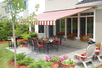 Retractable Awnings, Otter Creek Awnings