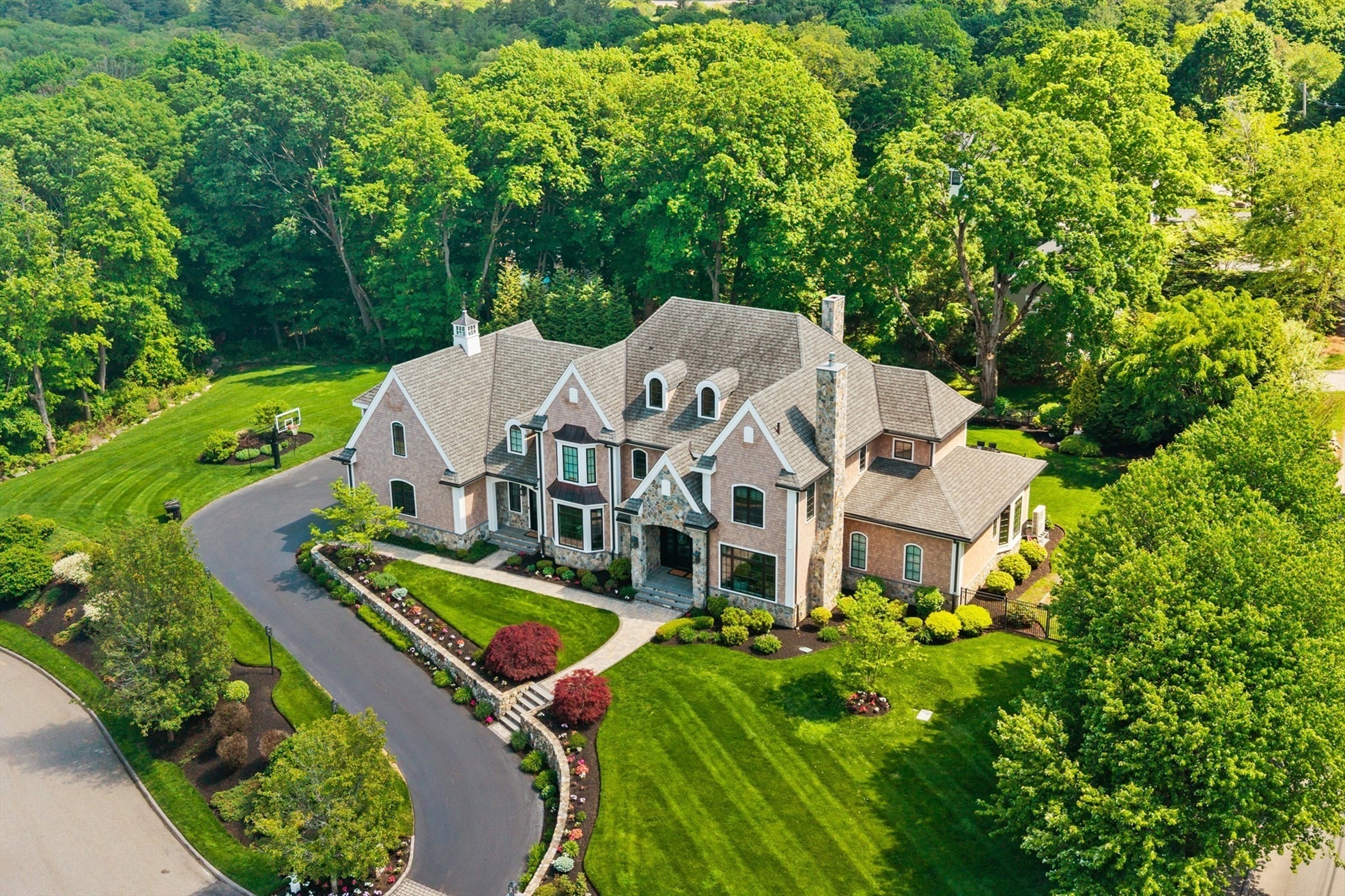 Homes for Sale in Lynnfield MA