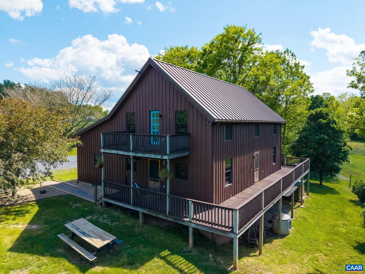 Grottoes Houses