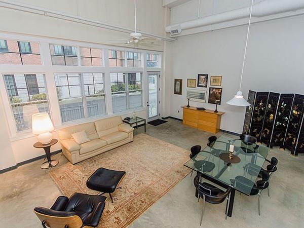Chestnut Hill Gardens Lofts