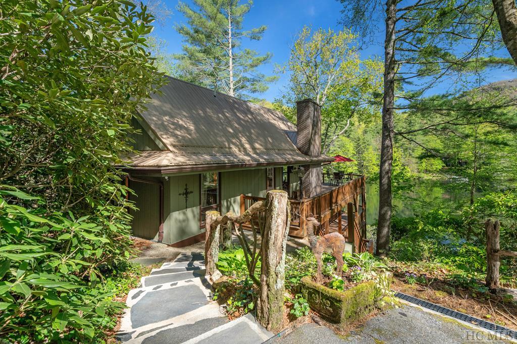 Hogback Lake Sapphire Valley NC Homes for Sale Silver Creek Real