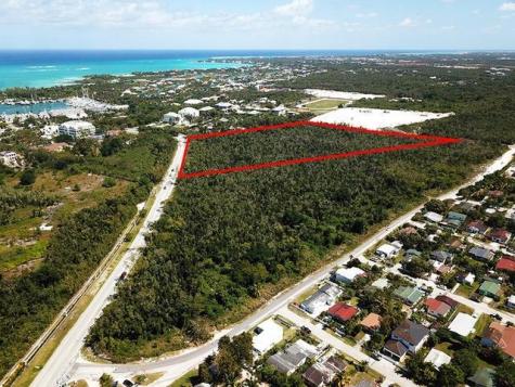 Featured Communities in Nassau/Paradise Island
