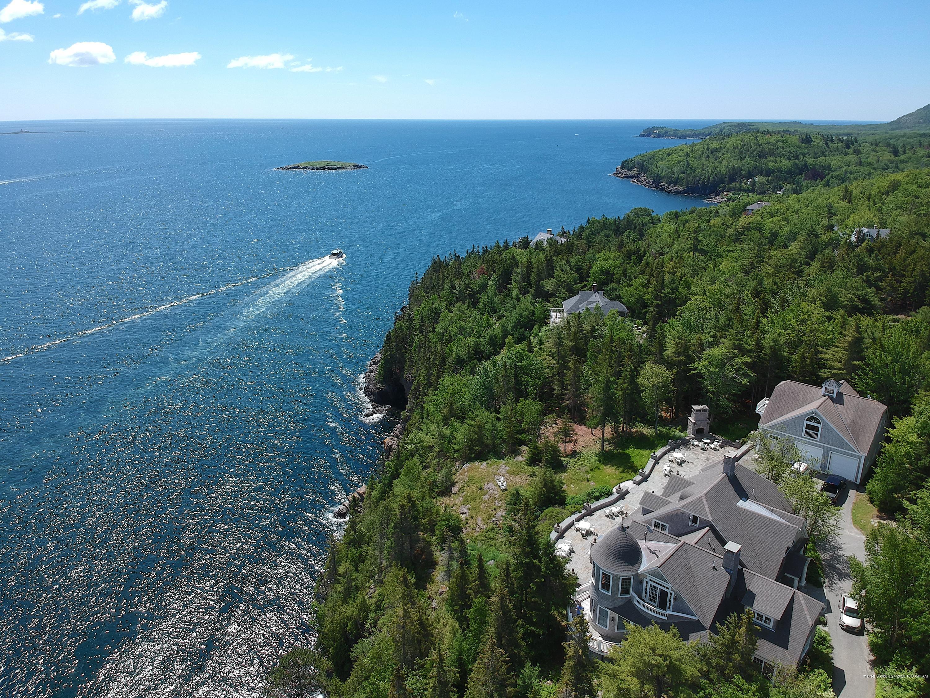Central Maine Waterfront Listings
