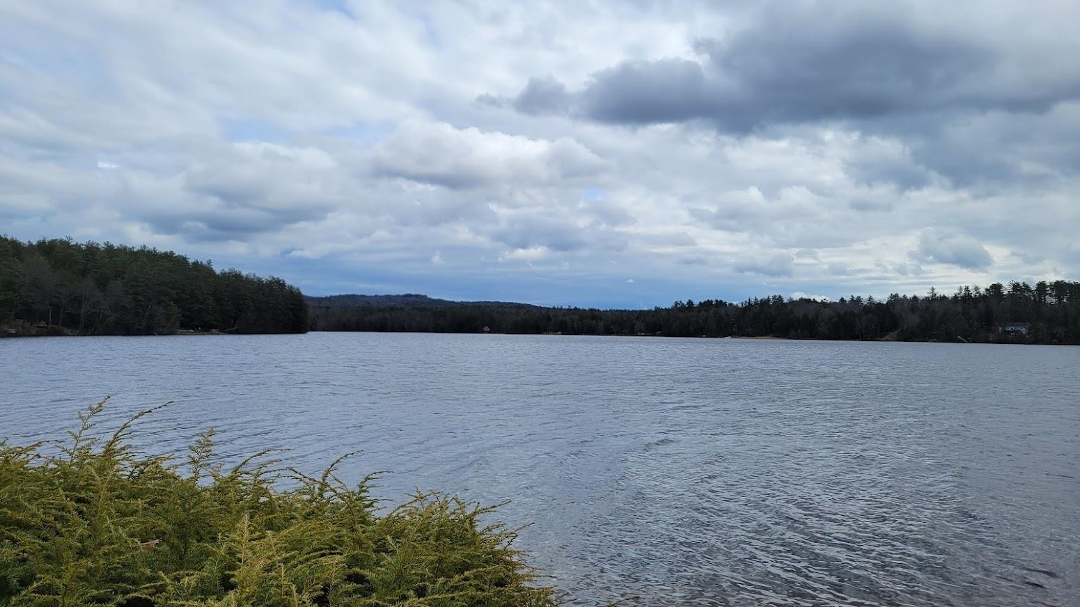Halfmoon Lake NH Cottages for Sale