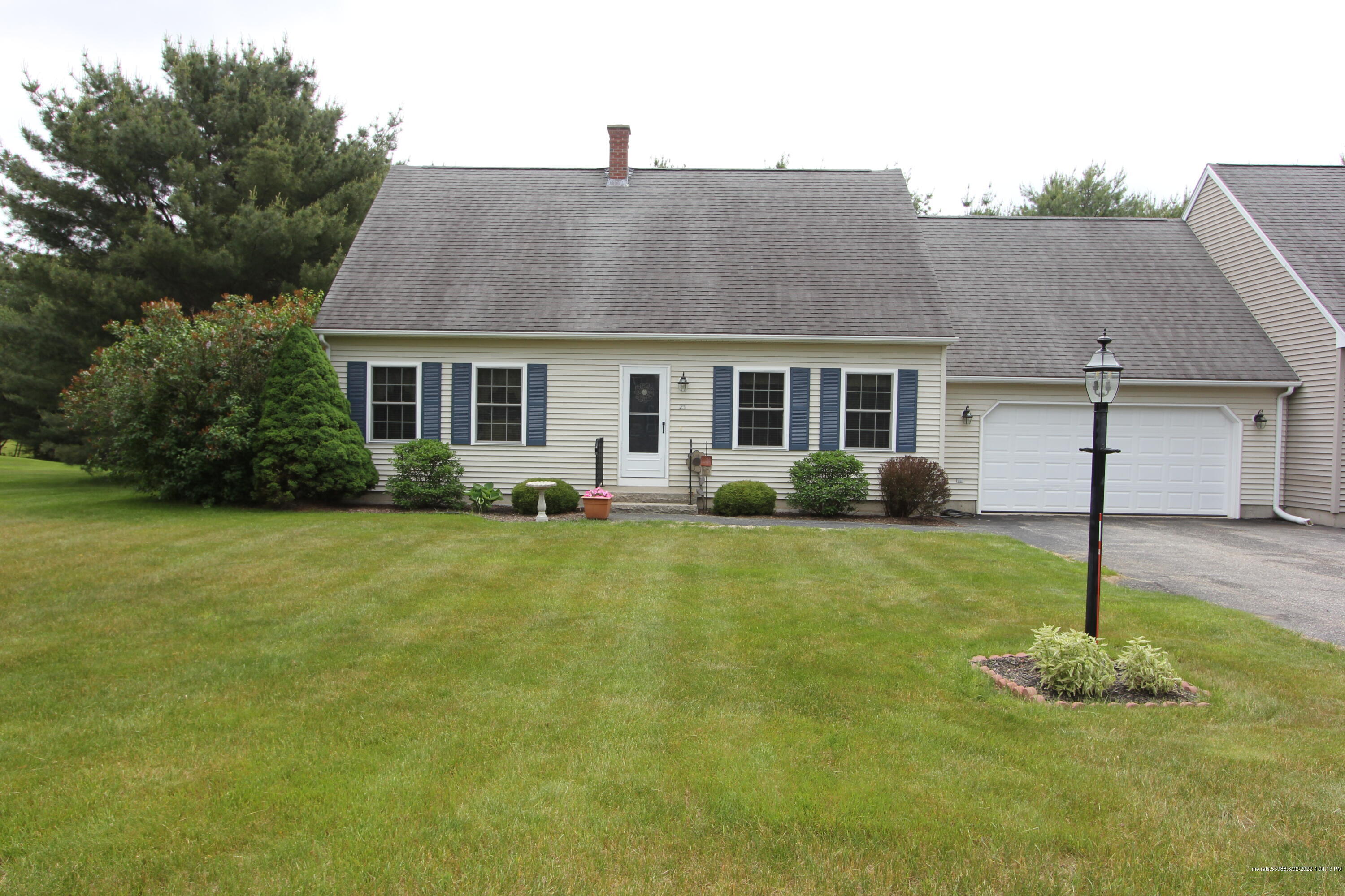 maine-homes-listed-between-200k-300k-realty-of-maine