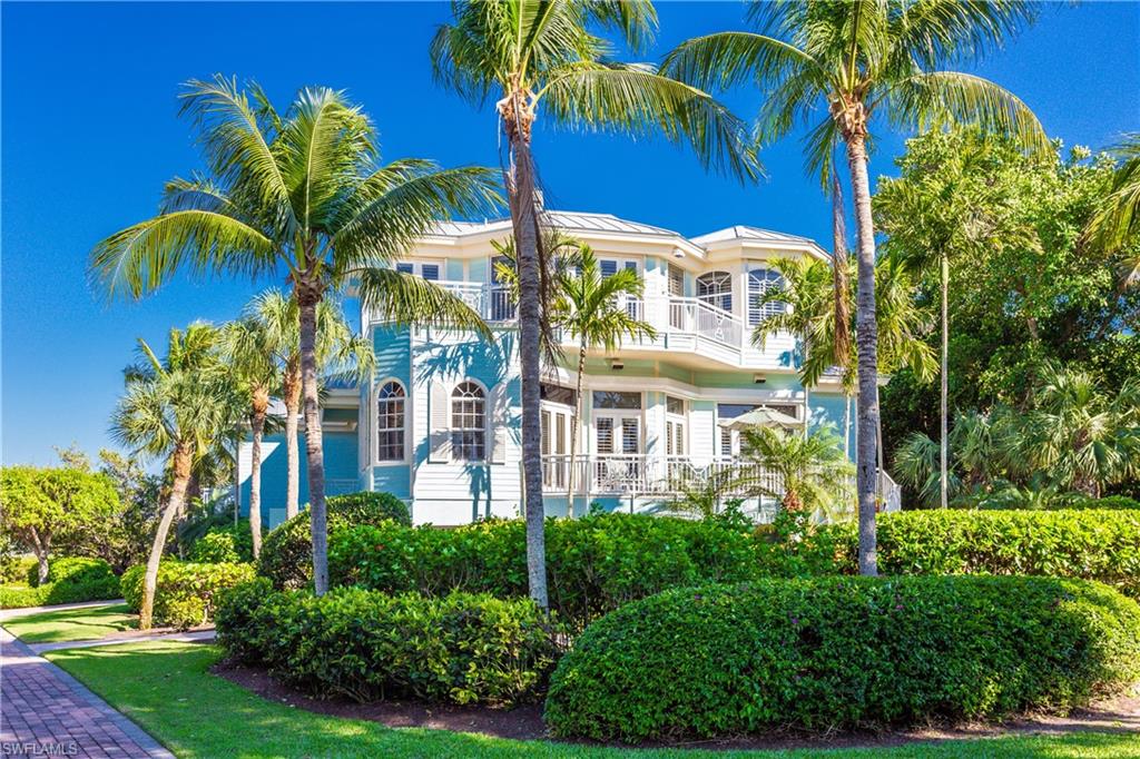 Captiva by Price