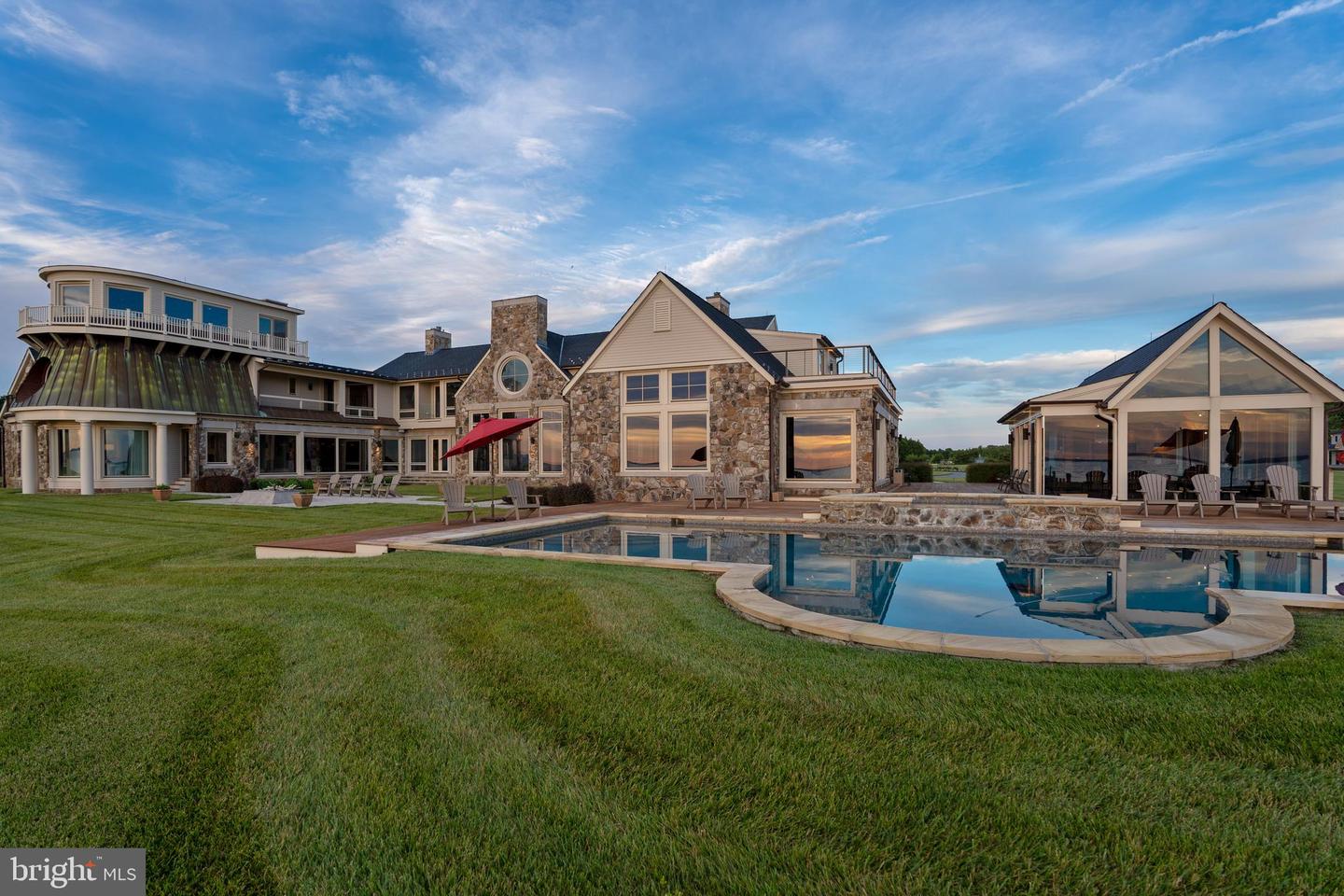 Luxury Waterfront Homes for Sale Queen Annes County MD Chuck Mangold