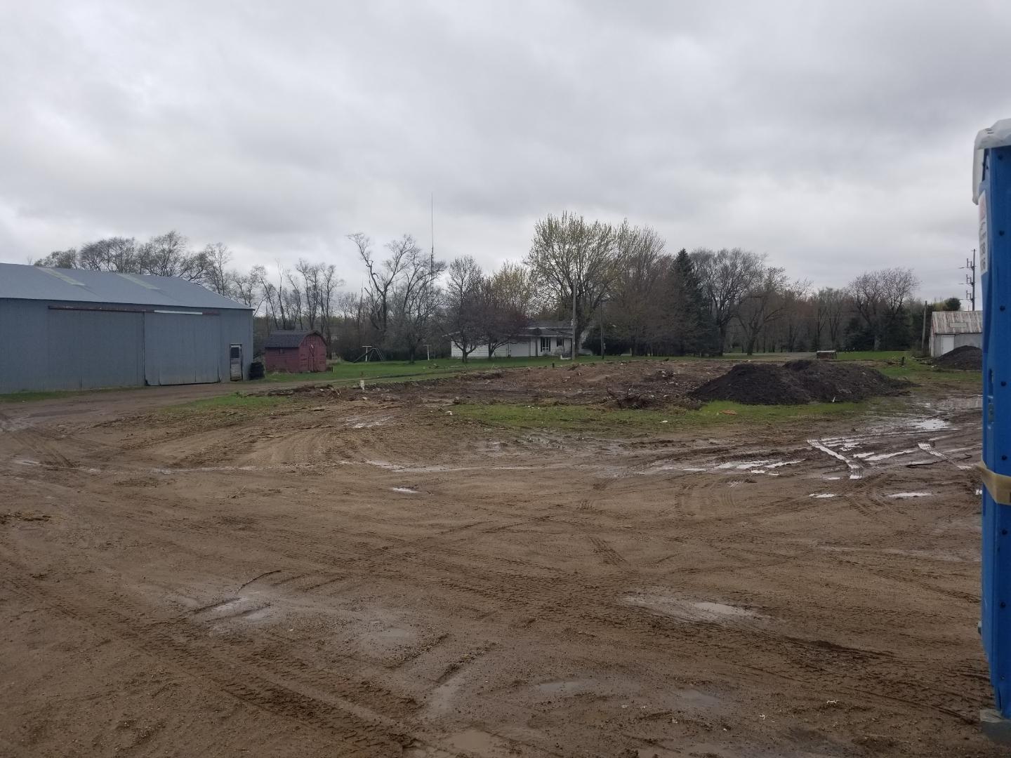 Acreage Properties