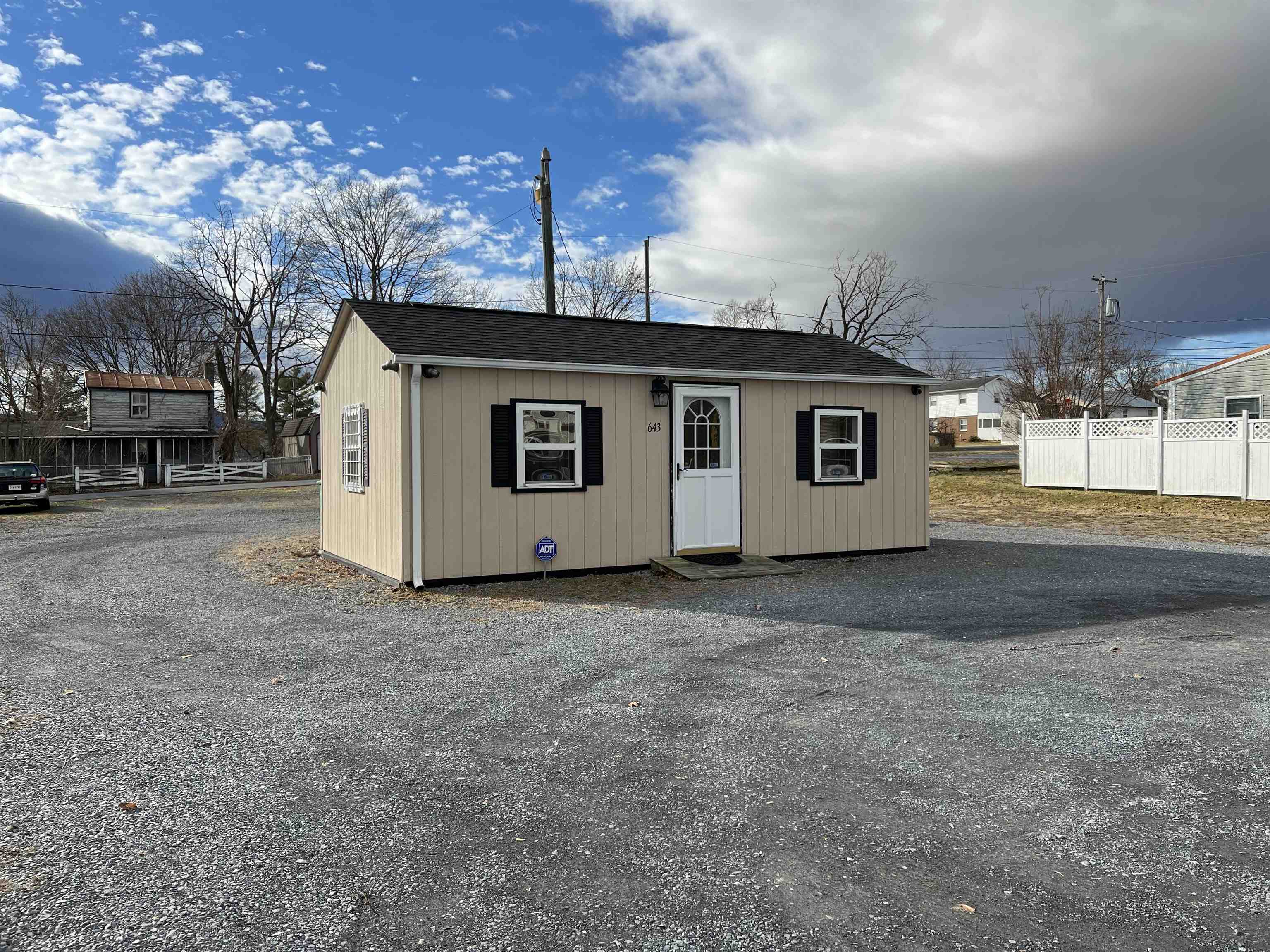 The Craigslist Harrisonburg VA Listing That's Breaking The Internet