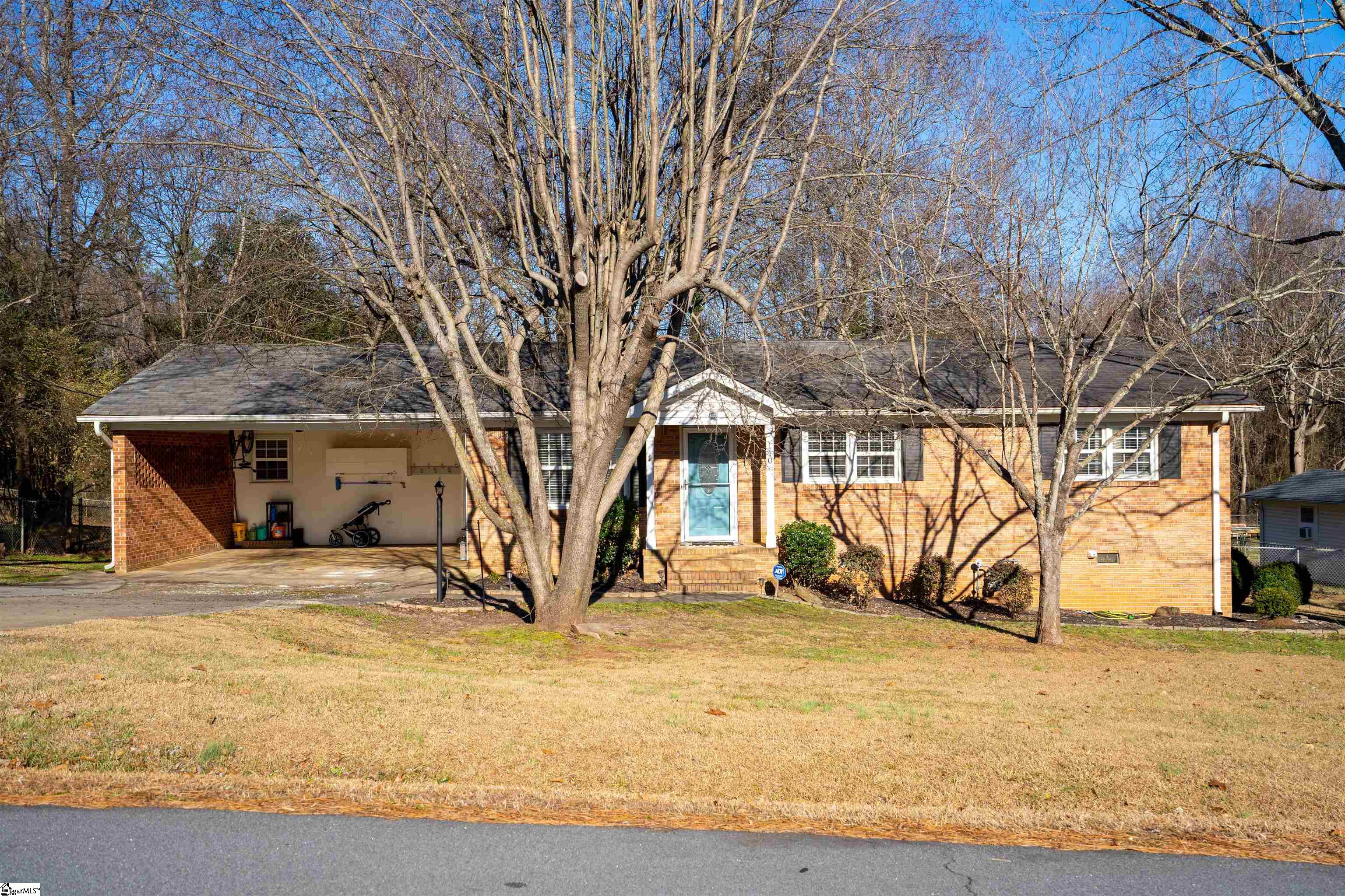 Real Estate Listings for Taylor Mitchell Joan Herlong & Associates