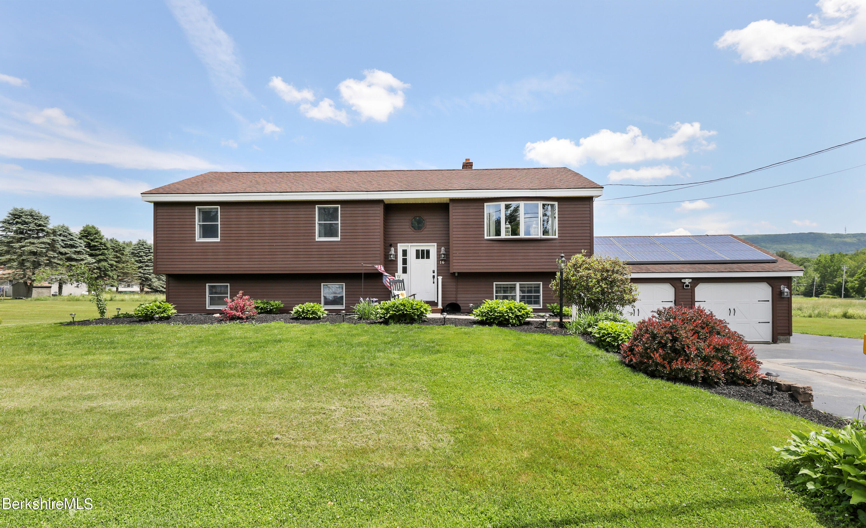 Homes with Acreage