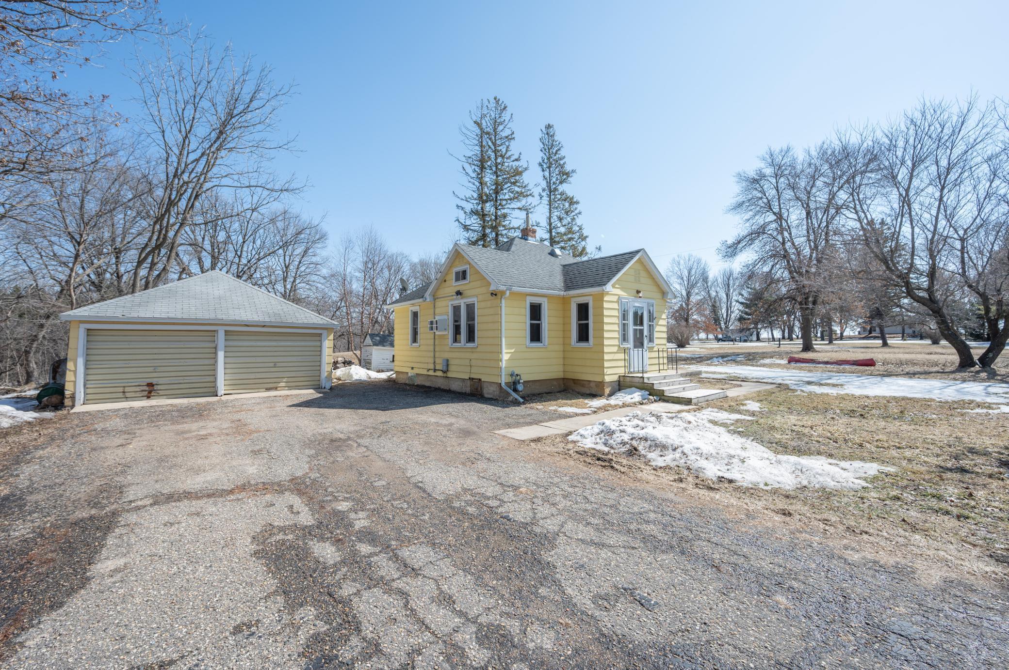 Listings for Jay Geisthardt
