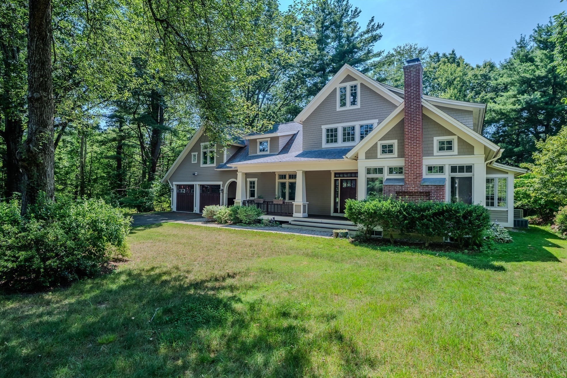 Homes Near Amherst College