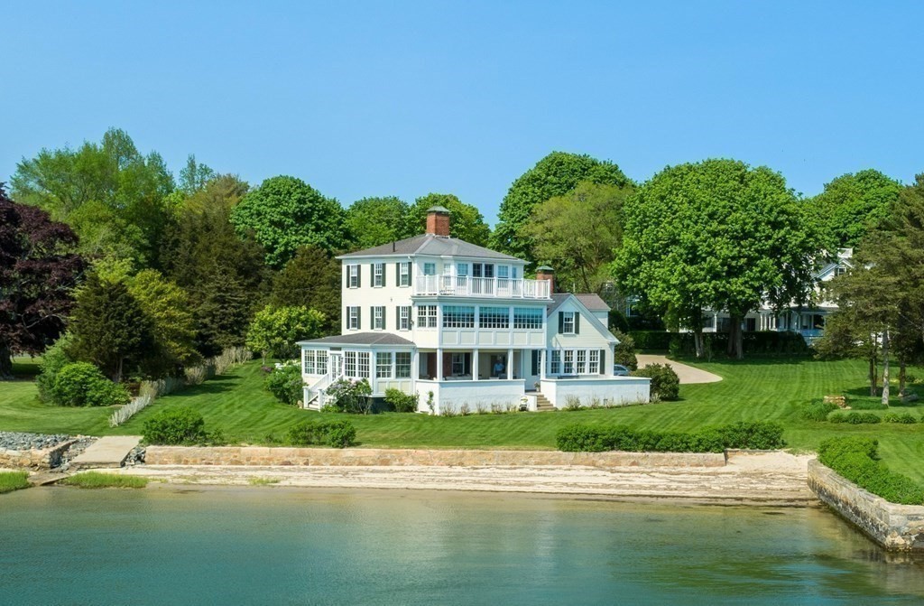 Mattapoisett MA