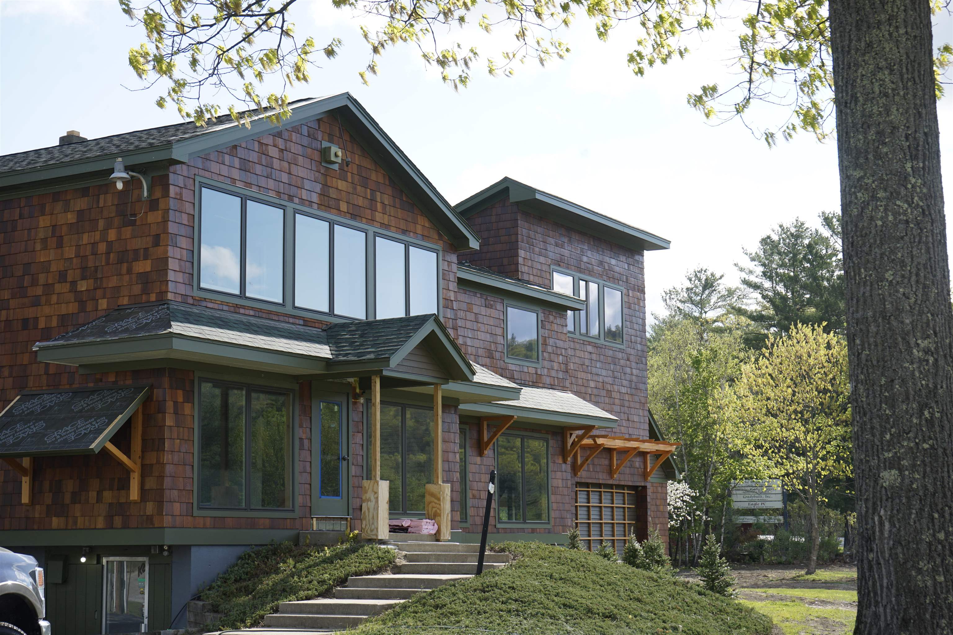 Commercial Real Estate for Sale in Campton NH