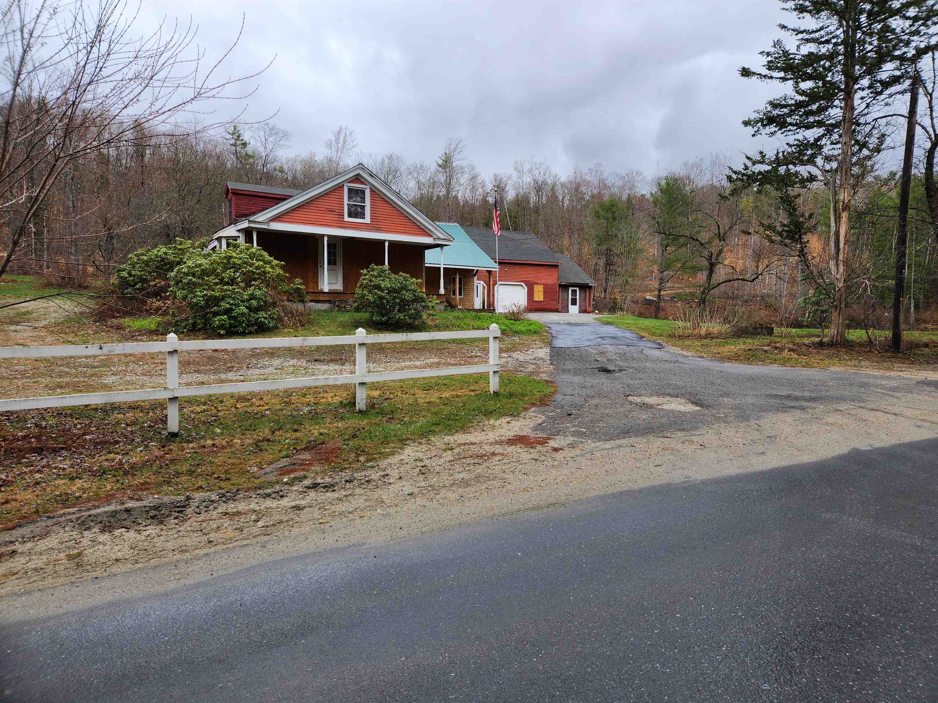 Waterfront Homes for Sale in Grafton NH
