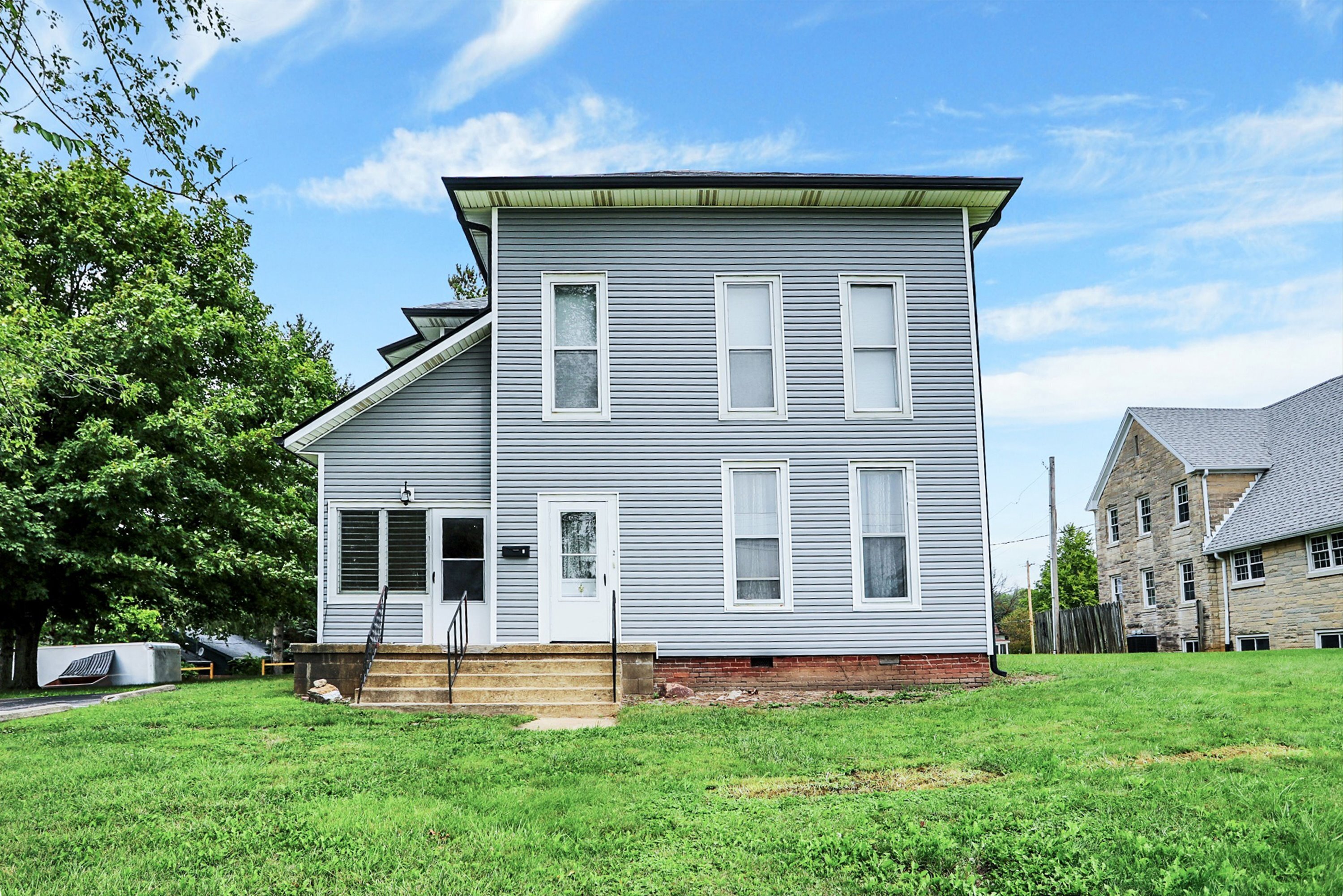 Multi-Family Homes for Sale in Whiteland IN