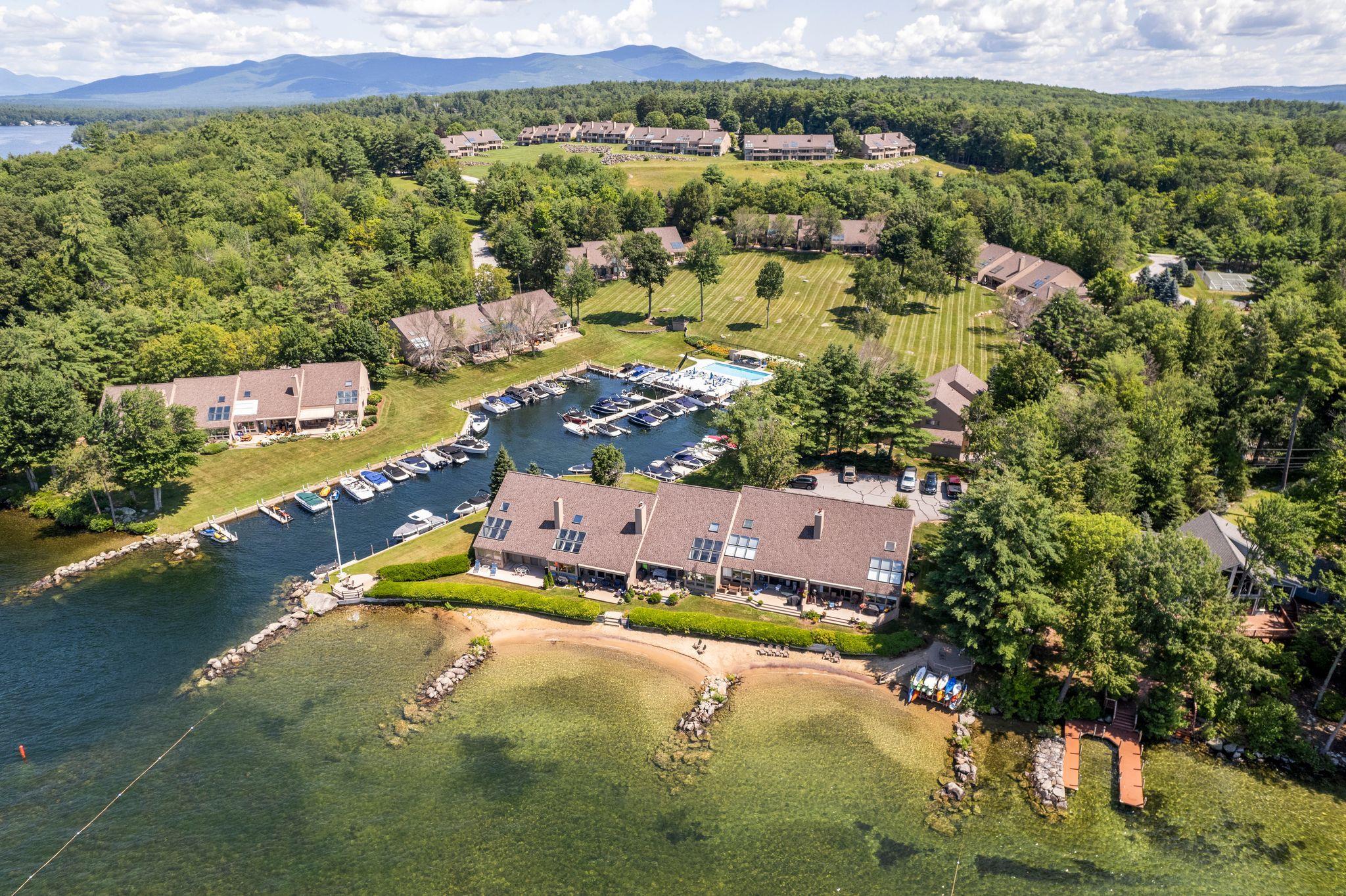 Condos for Sale in Moultonborough NH