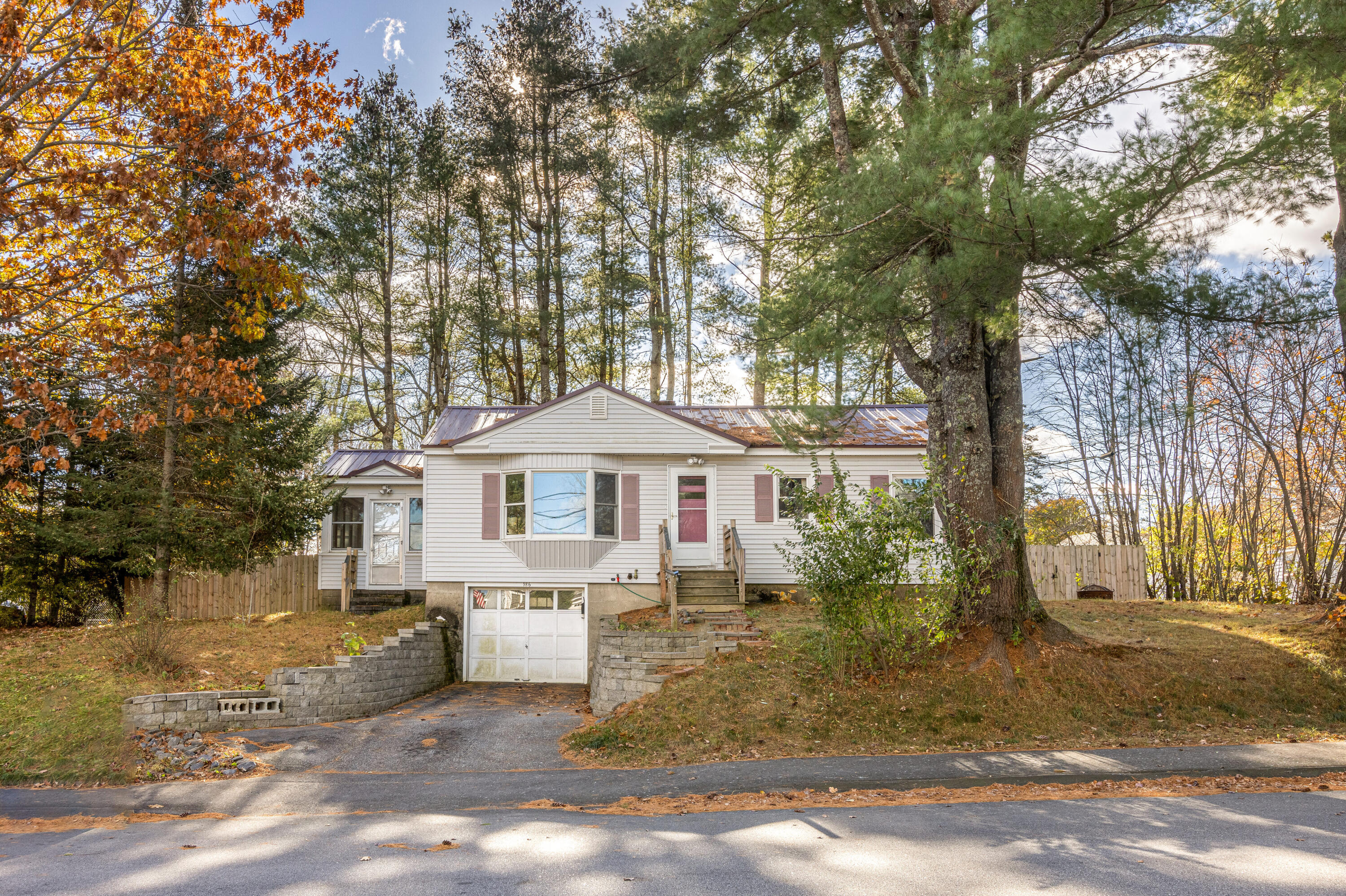 Listings for Jamie Benner