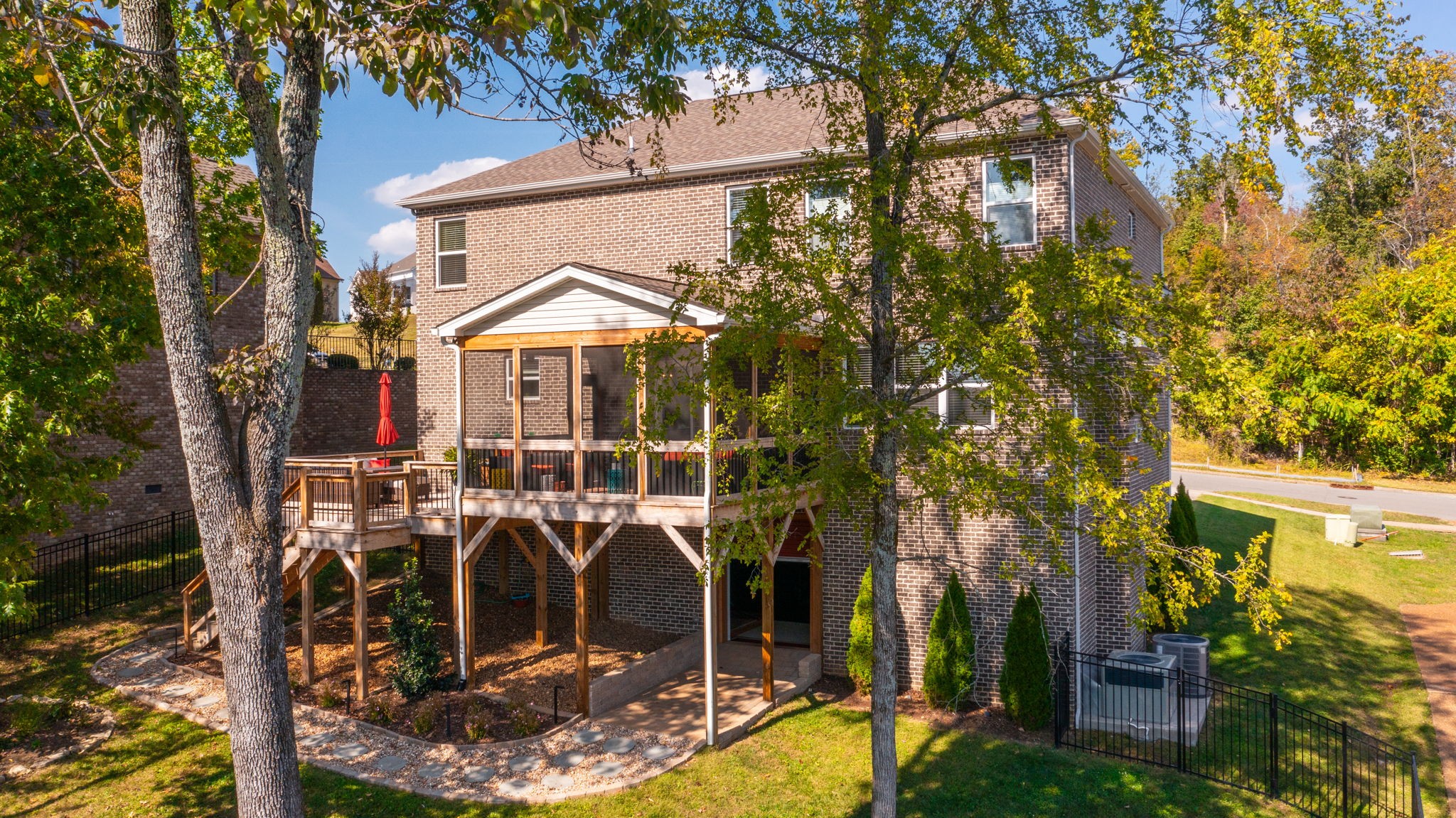 Hendersonville TN Homes for Sale Benchmark Realty LLC