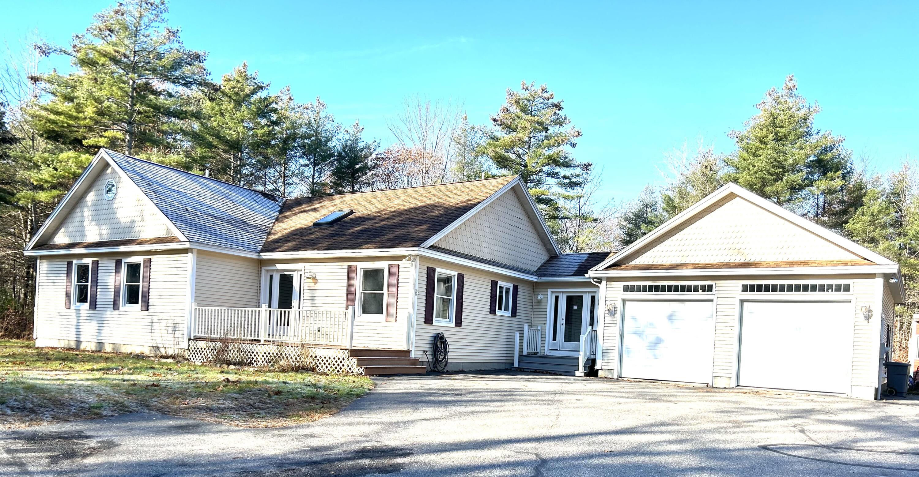 Real Estate Listings for Melanie Saccuzzo Kennebunk Beach Realty, Kennebunk, ME