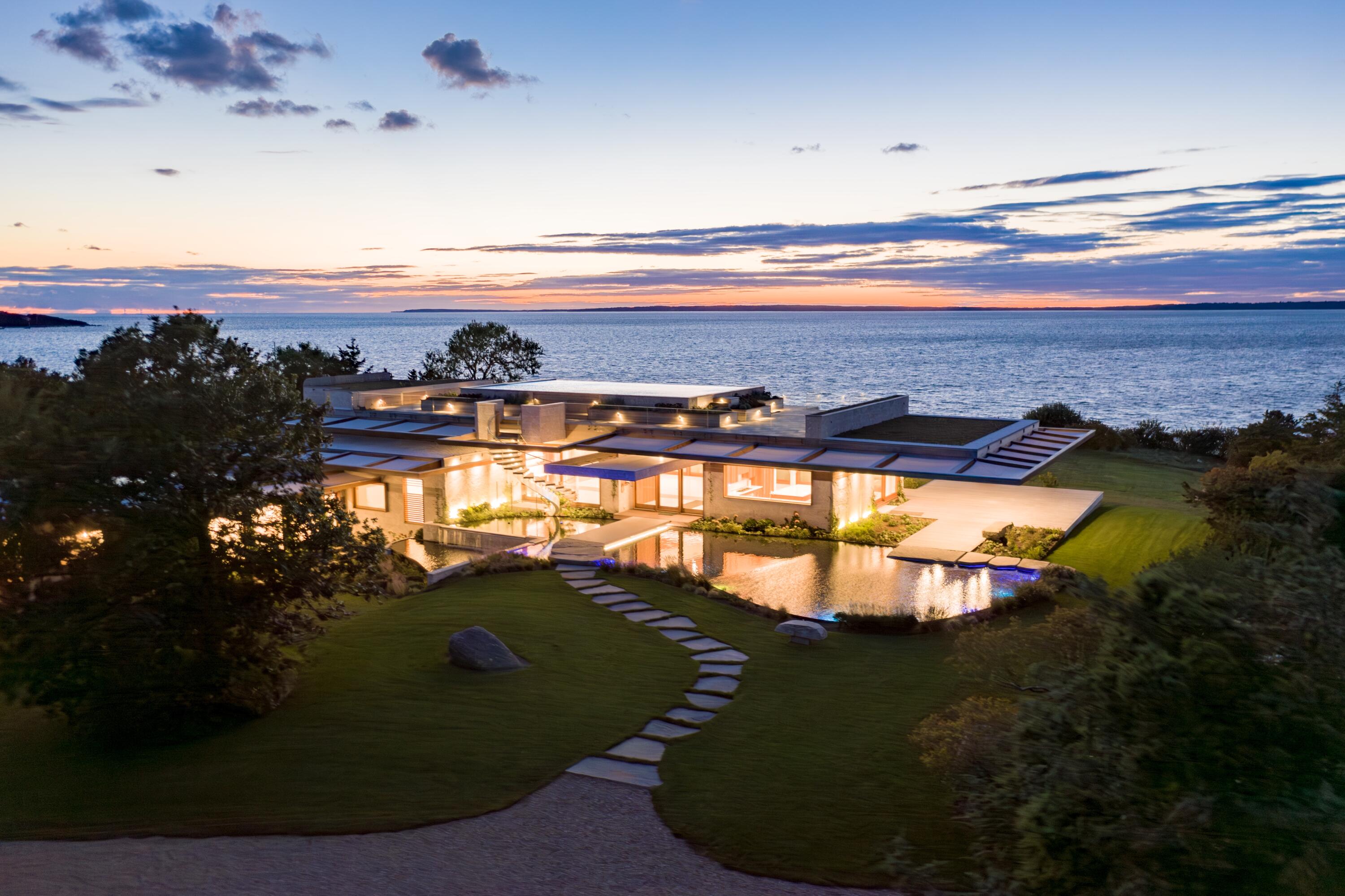Luxury Homes For Sale Martha's Vineyard 10M+ Sandpiper Realty