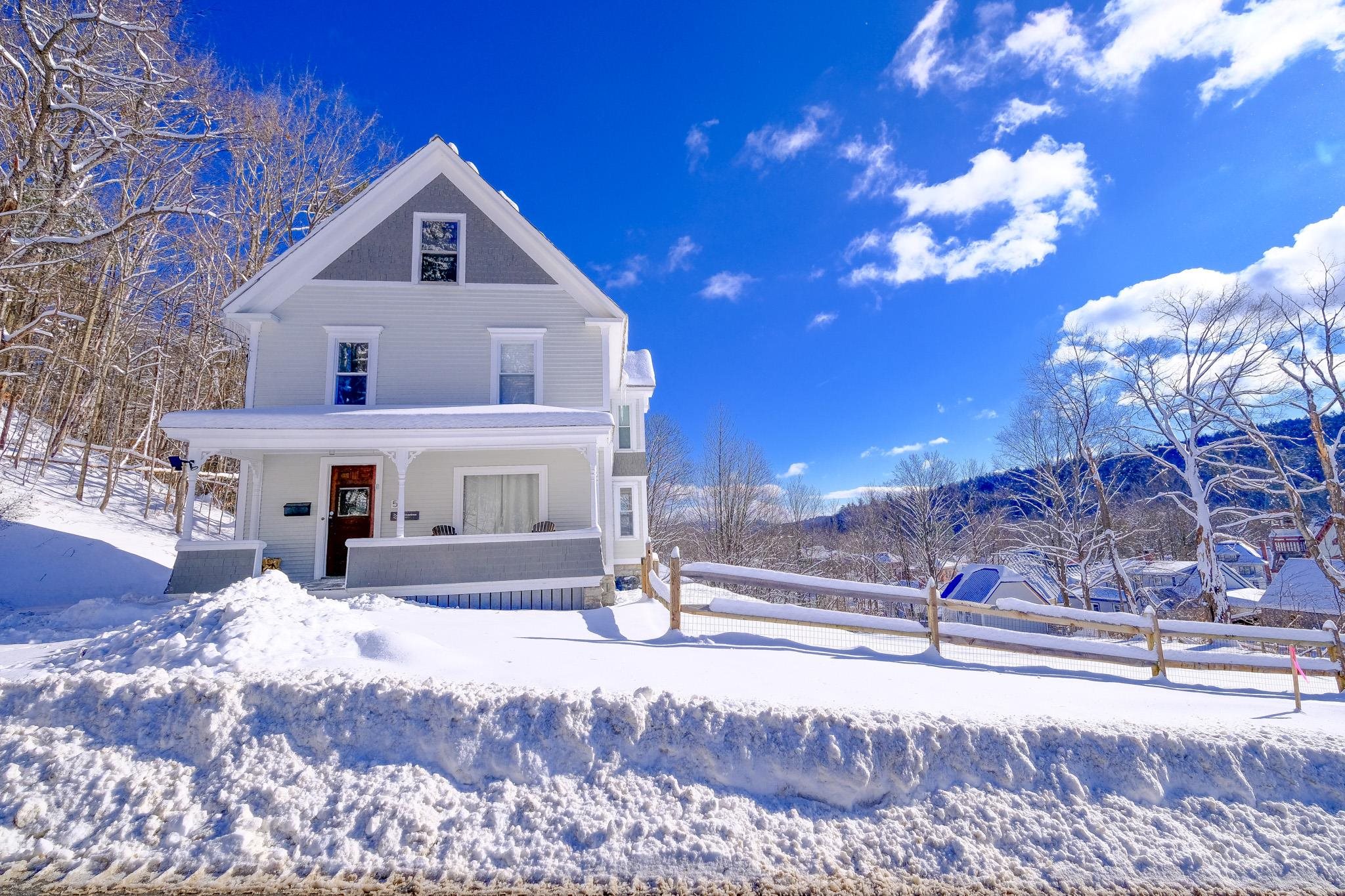 Homes between $600,000 and $700,000 for Sale