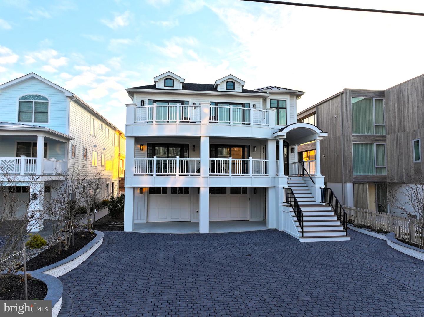 Snapshot of Luxury Oceanfront Penthouse Rentals In Delaware