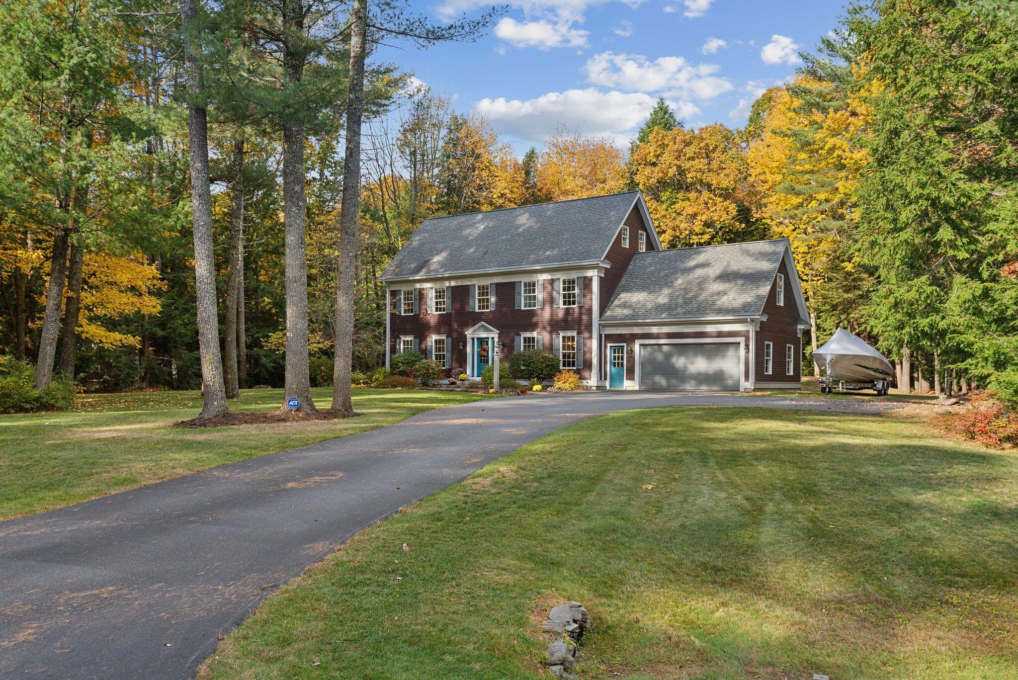 Listings for Kerry Lee Hall