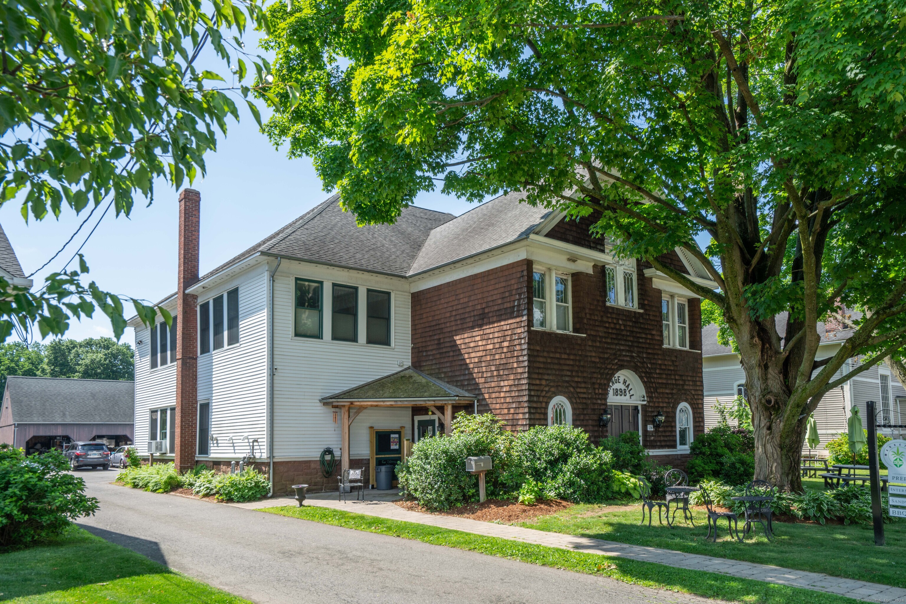 Single Family Homes
