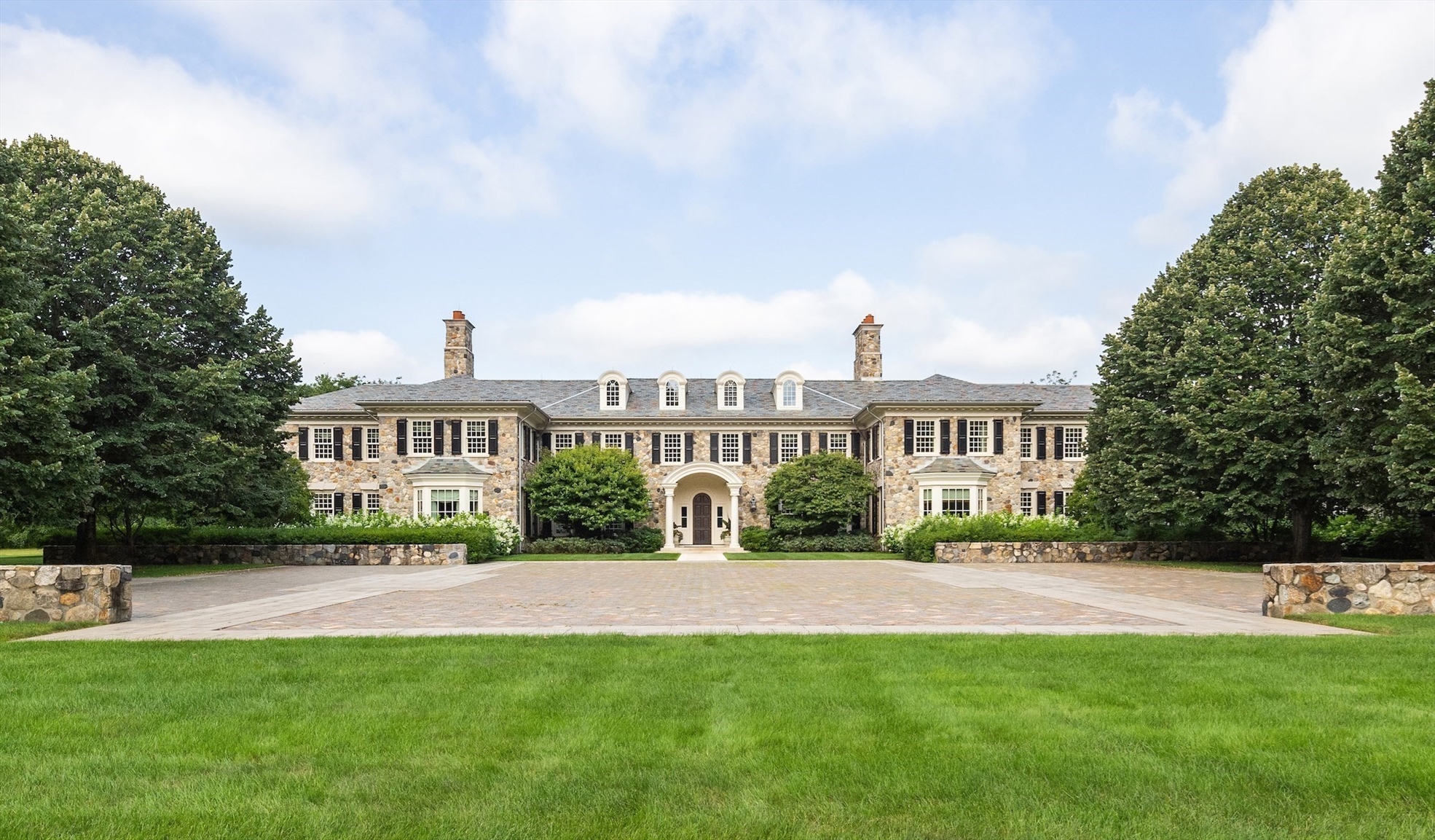 Search By Results in Weston, MA for Homes and Condos 