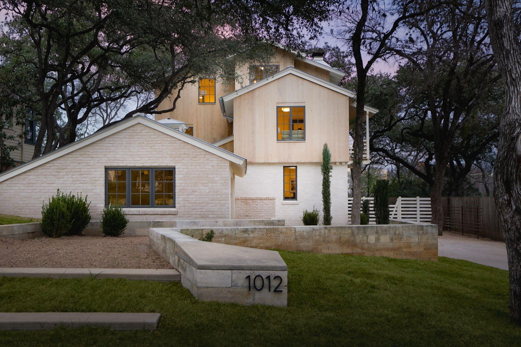 Homes Near Public Transit