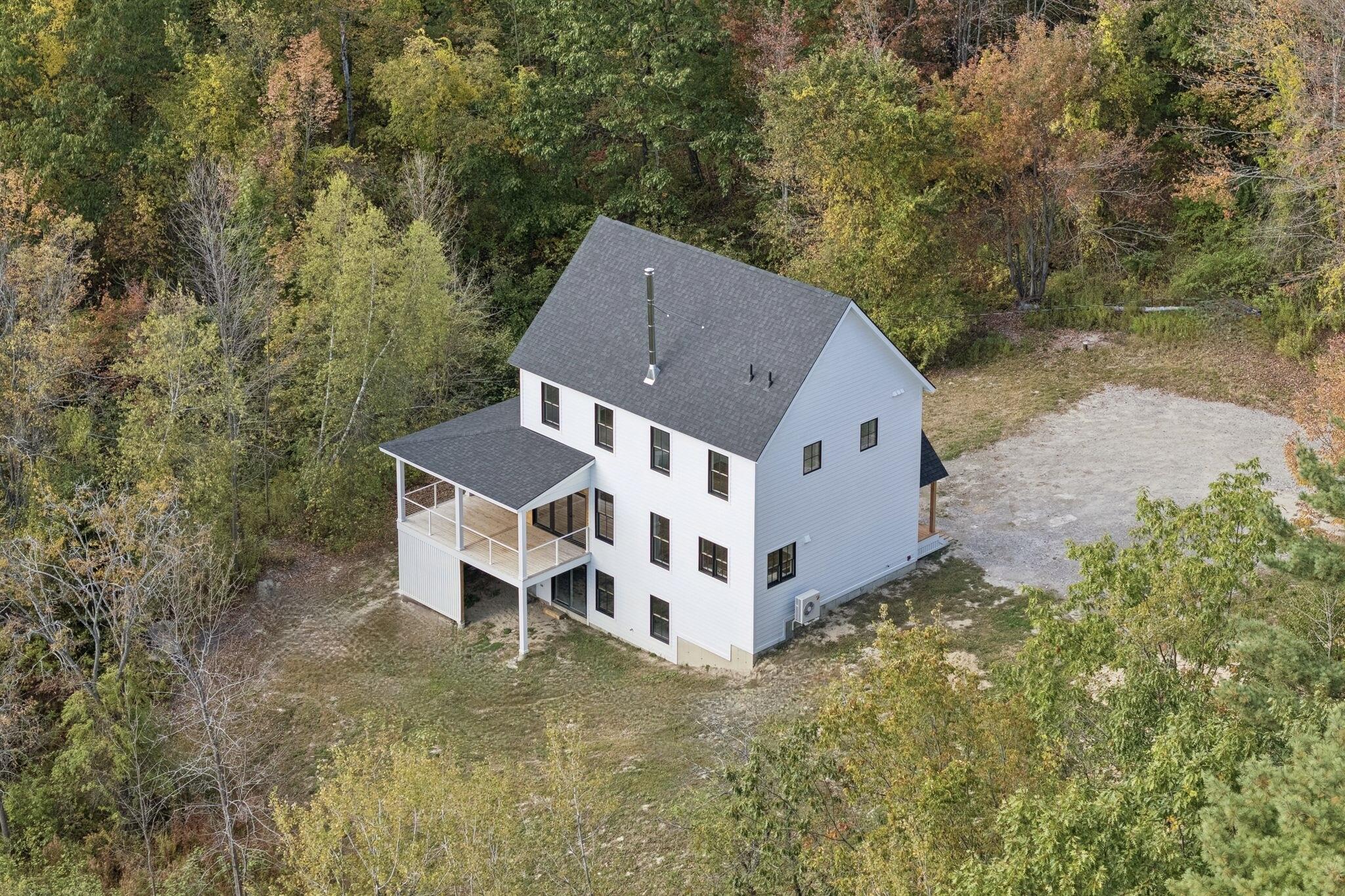 Homes with 3 Bedrooms