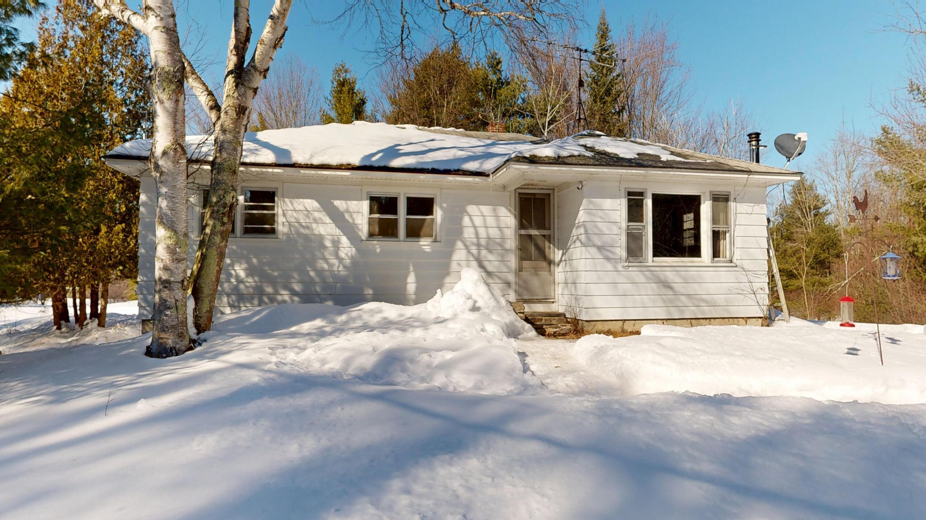 Waterfront Homes Under $200K