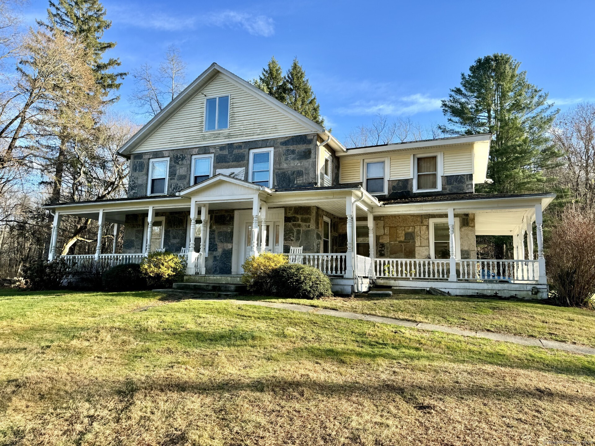 Lake Homes for Sale in Litchfield County Under $700K