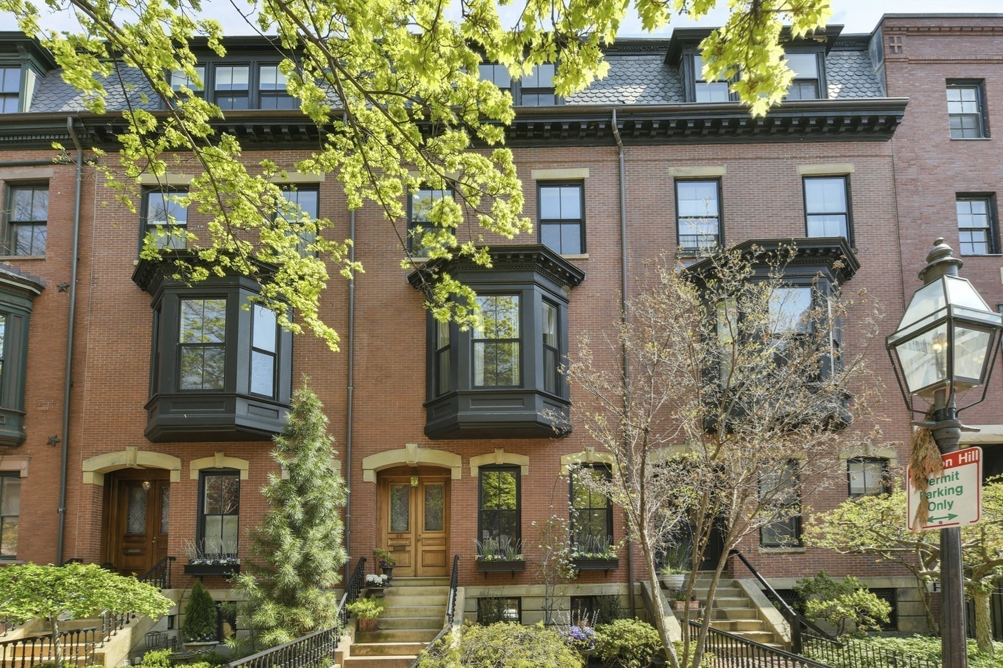 Pending Listings in Midtown Boston