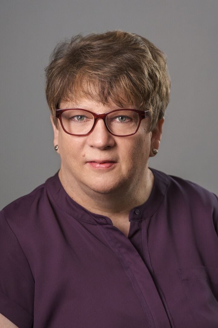 Carla Janikowski