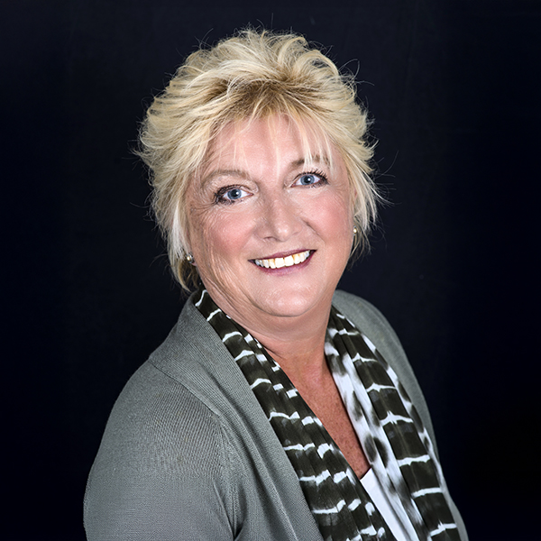 Leslie Emery