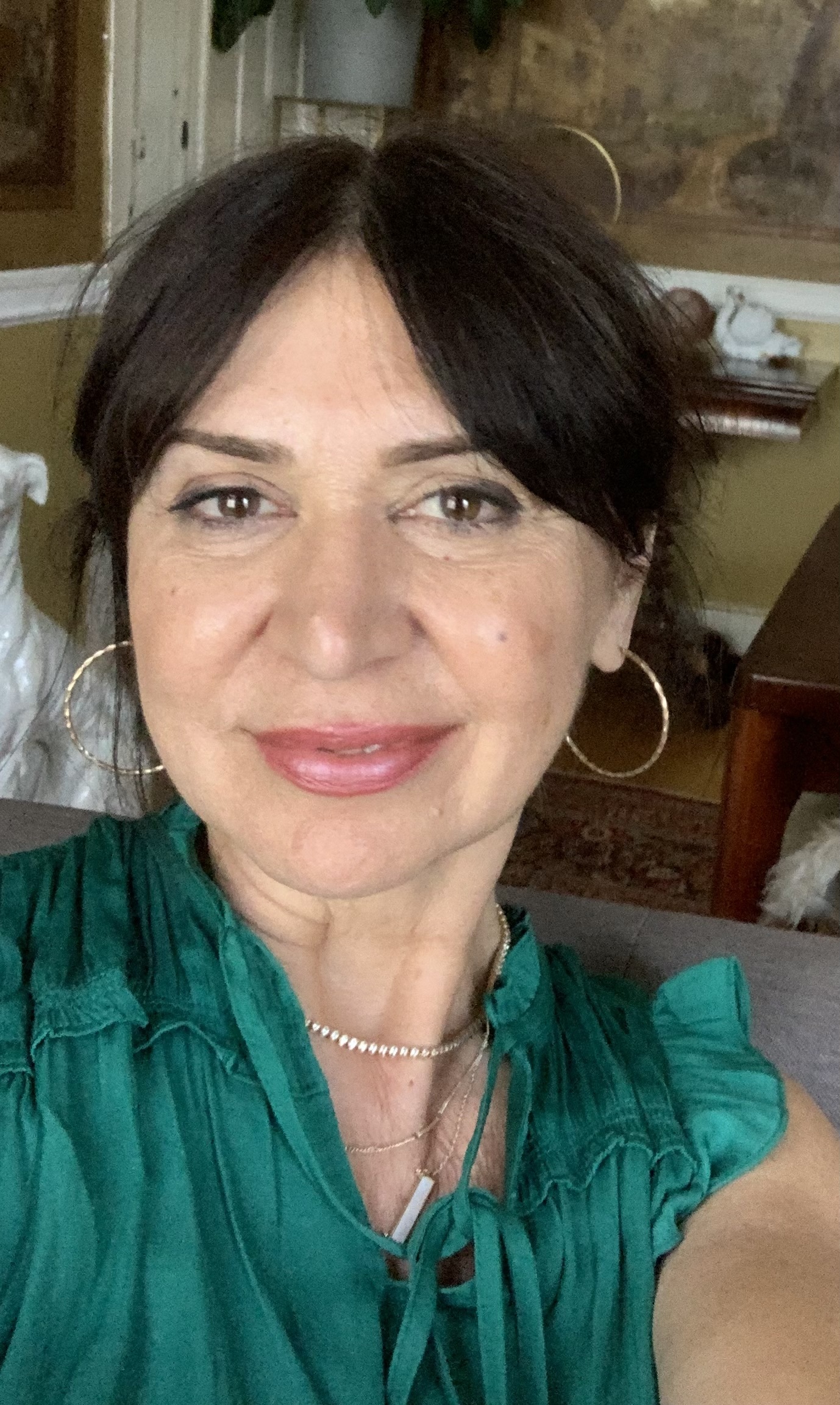 Lina Shakarian