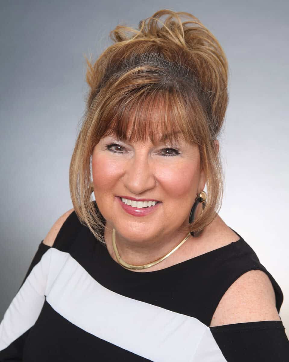 Susan Wiendczak | John R Wood Christie's International Real Estate
