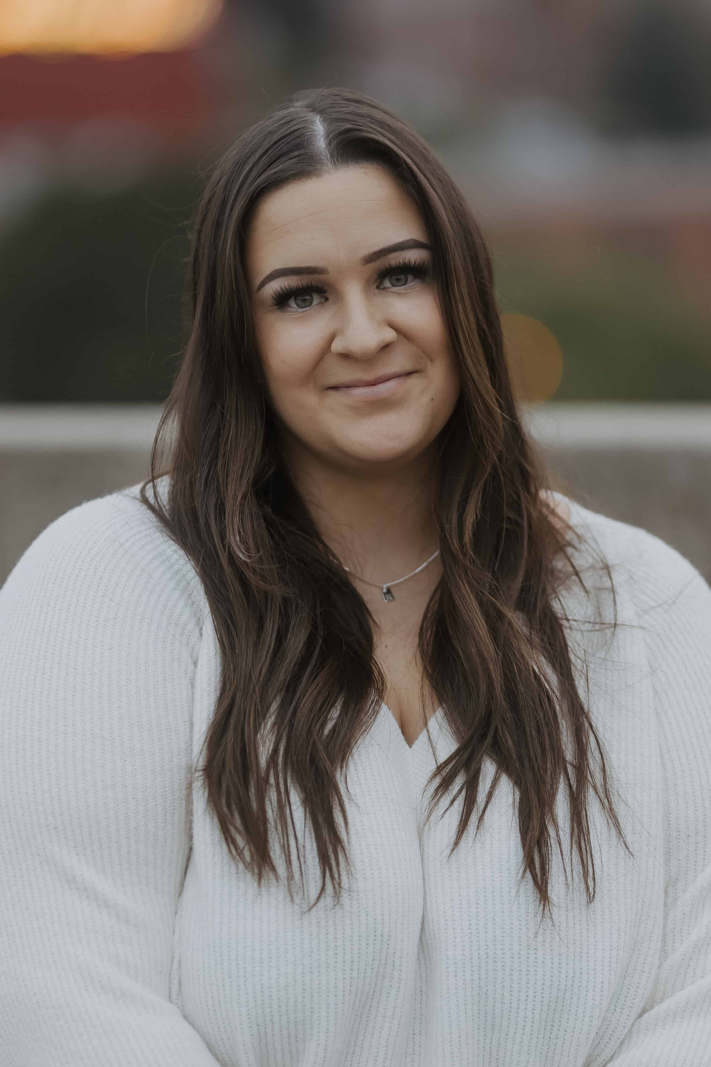 Hailey Breau - The Evelyn Conrad & Manon De Carlo Team