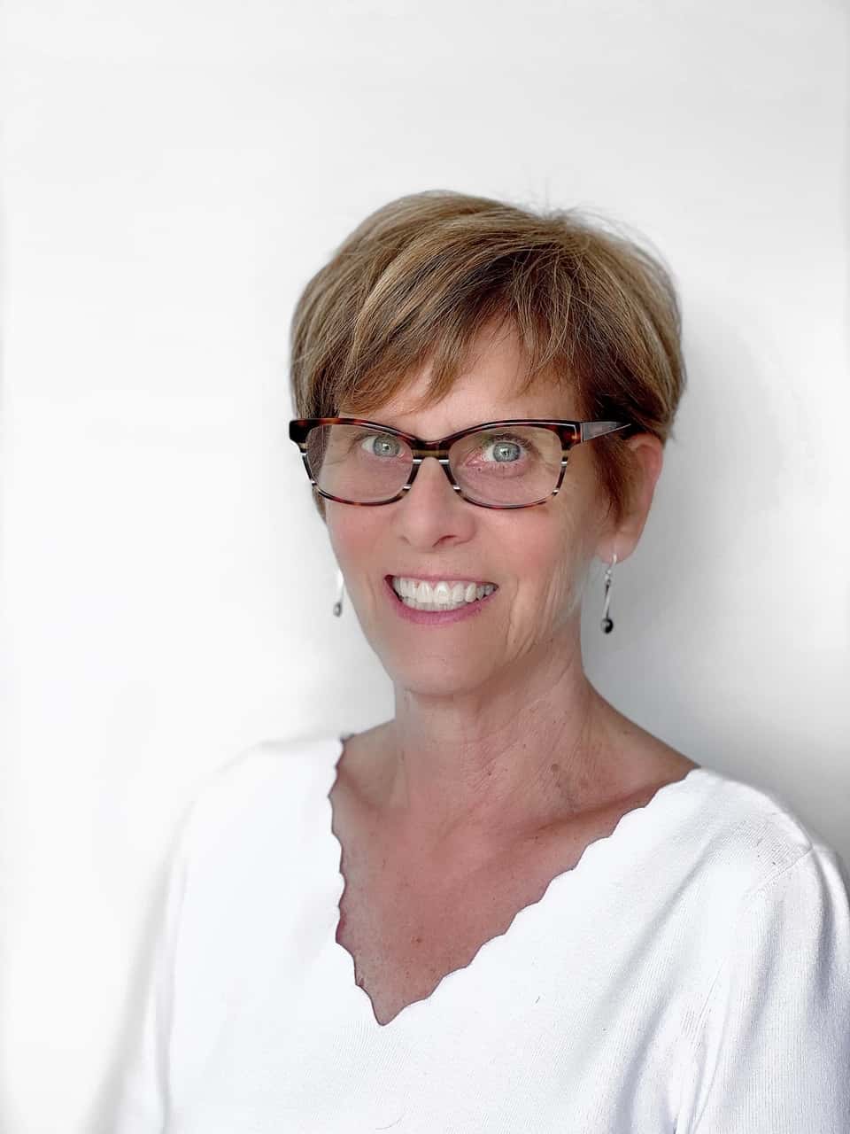 Lynne Bartlett Merrill