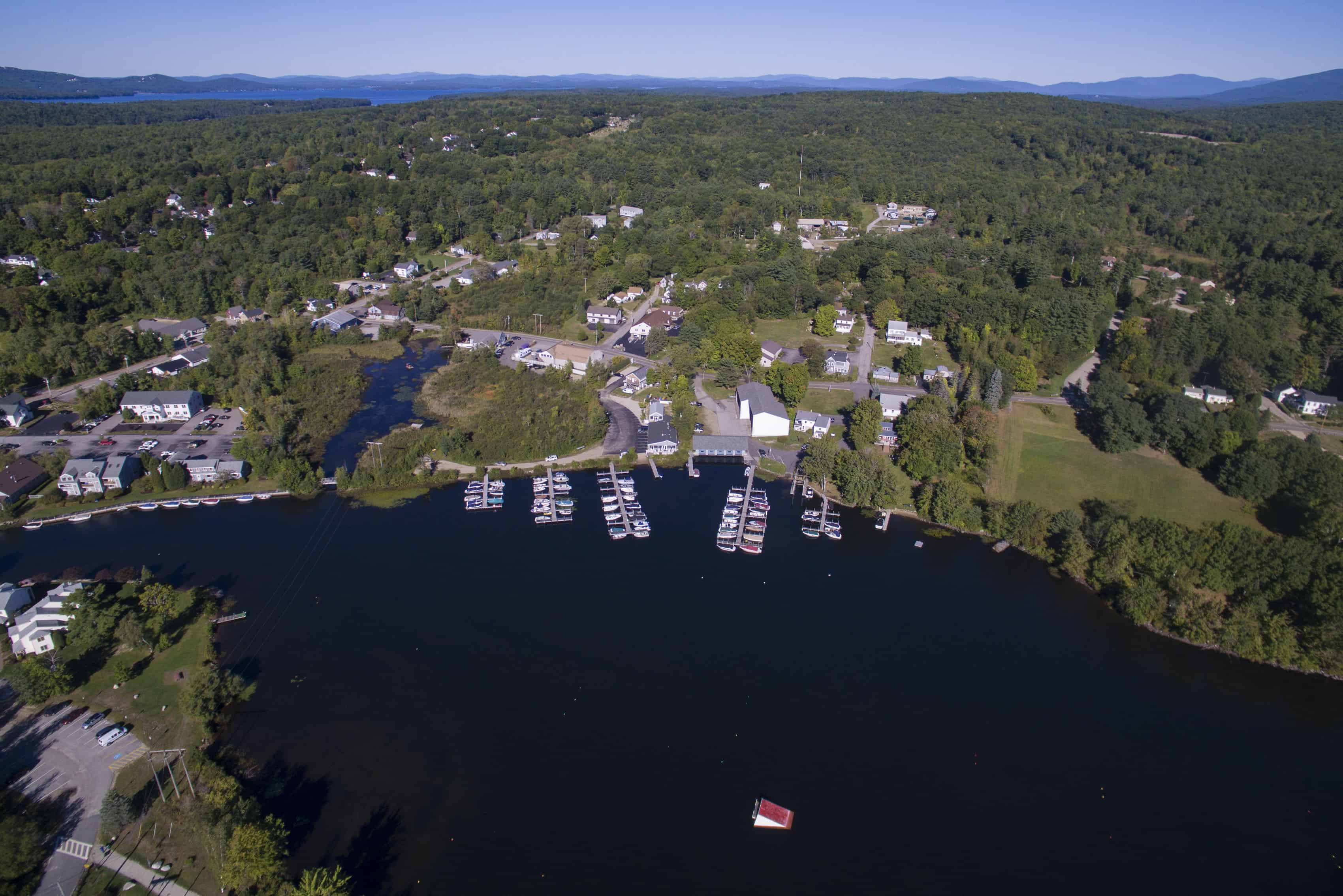 View Lake Winnipesaukee from above Real